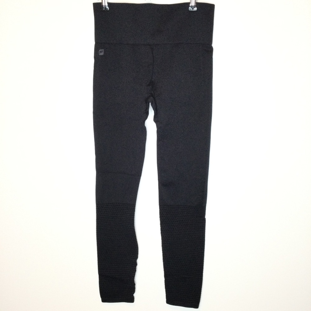 Bundle Of Yogalicious & Fabletics Leggings Black S - image 7